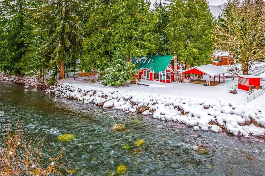 New: Steps From White River Near Mount Rainier National Park Greenwater Eksteriør bilde